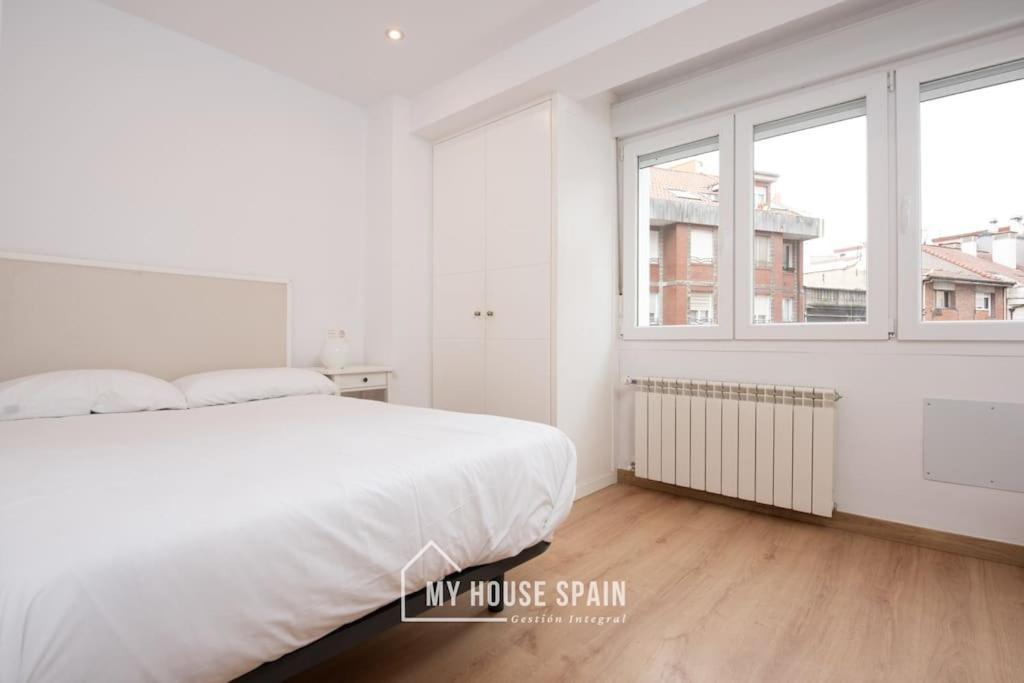 Myhousespain - Luminoso Y Amplio Piso En El Centro Gijon Bagian luar foto