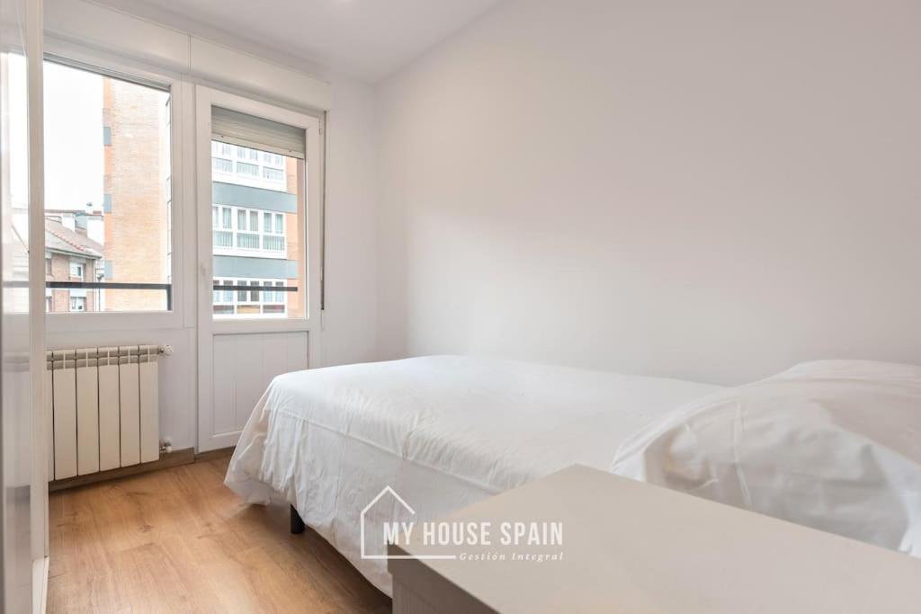Myhousespain - Luminoso Y Amplio Piso En El Centro Gijon Bagian luar foto